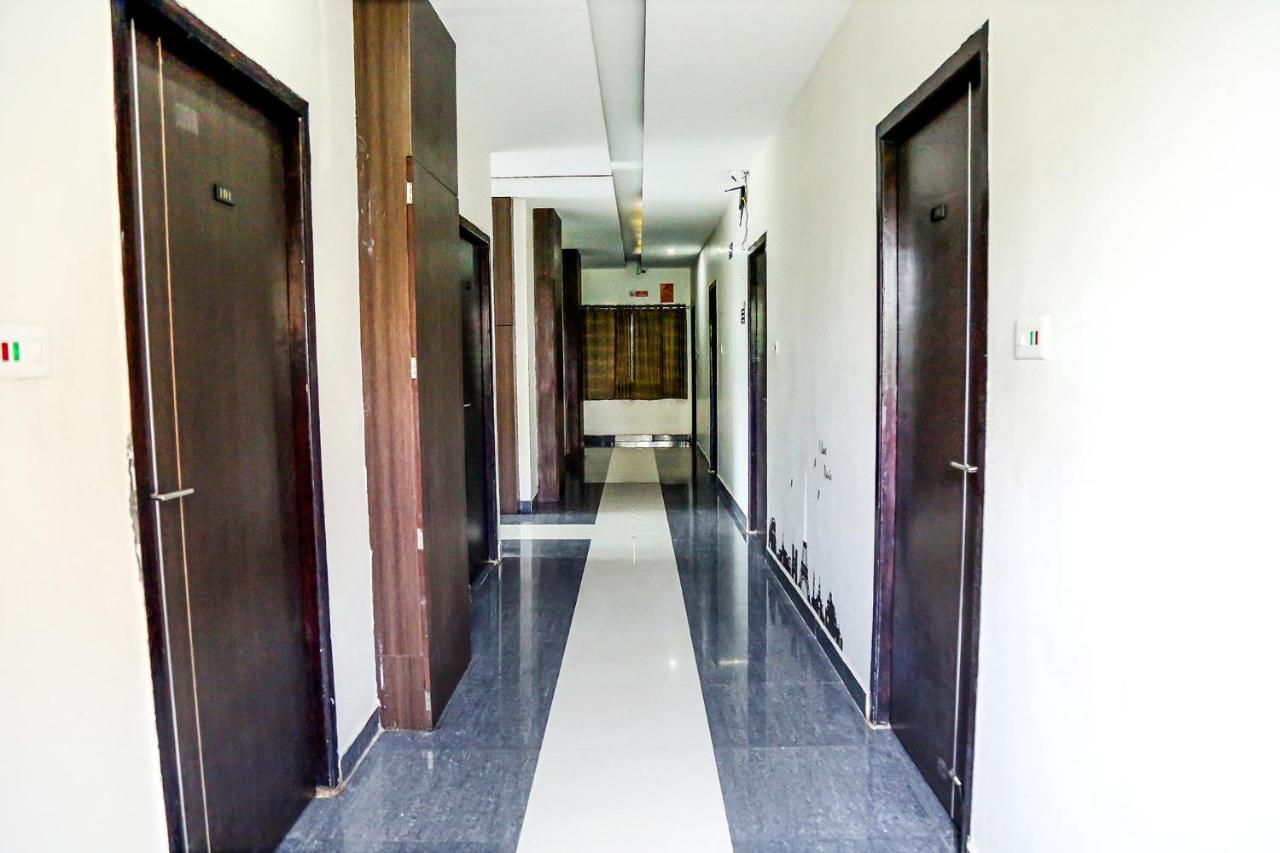 فندق Fabexpress Essvee Mg Road Vijayawāda المظهر الخارجي الصورة